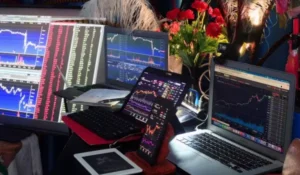 A Simple Approach to Diversification Using ETFs